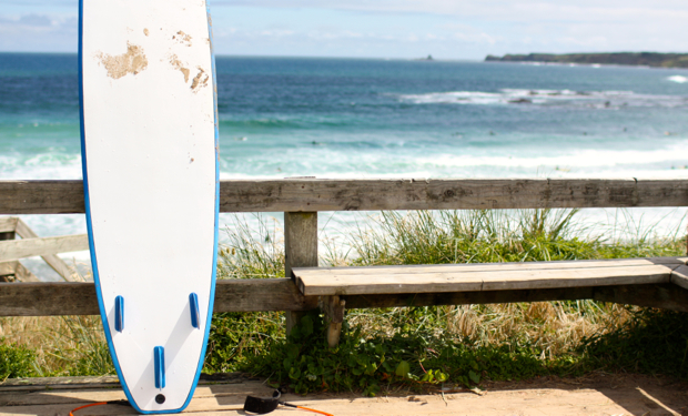 surfing-smiths-beach